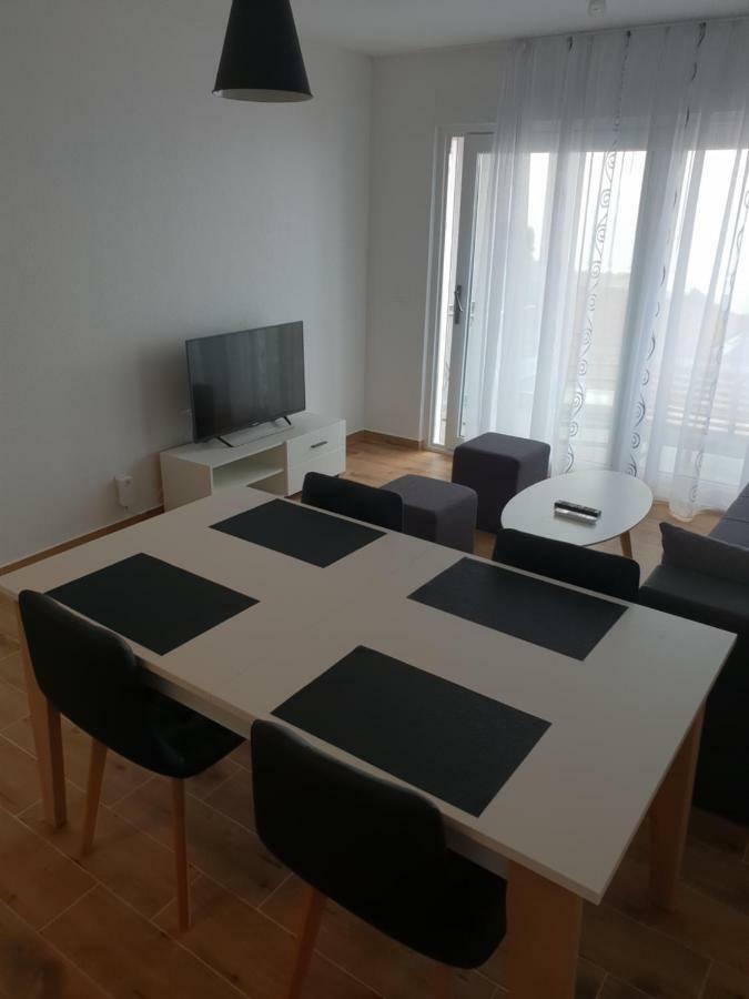 Apartmani Marija Baška Voda Eksteriør bilde