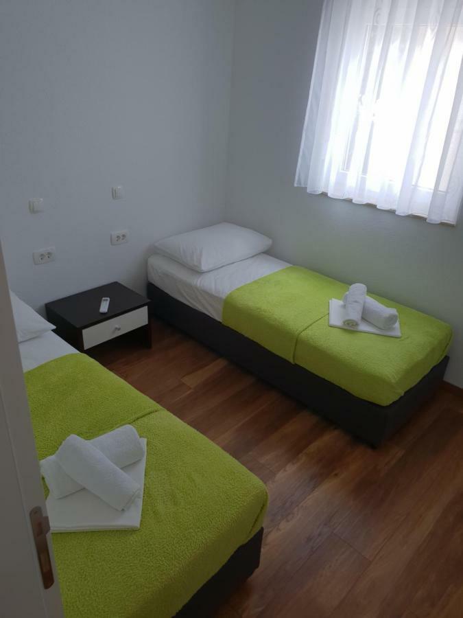 Apartmani Marija Baška Voda Eksteriør bilde